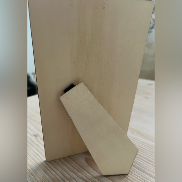 Bottle Chug Baby Shower Game Sign - Picture 4 of 5